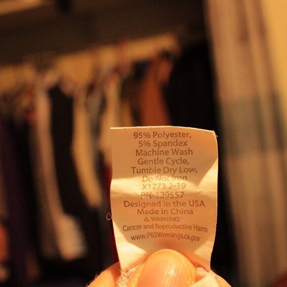 The Royal Standard Women’s Large Red White Snowflake Comfy PullOn Shorts - Picture 6 of 6